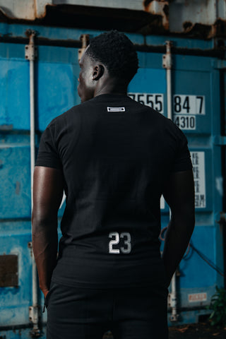 Onyx Tee